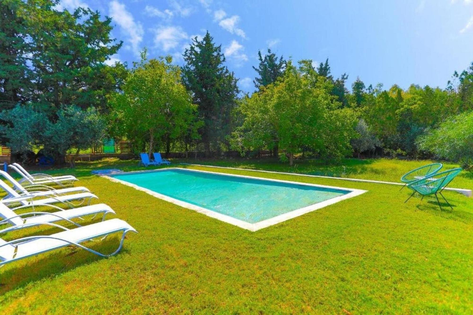 Вілла Secret Garden House - Private Garden With Pool Ахараві Екстер'єр фото
